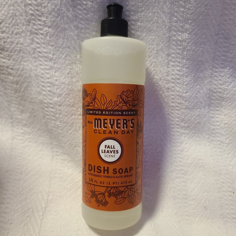 MRS. MEYER'S CLEAN DAY Dish Soap, Fall Leaves Scent, 16 fl oz (1) NEW!!